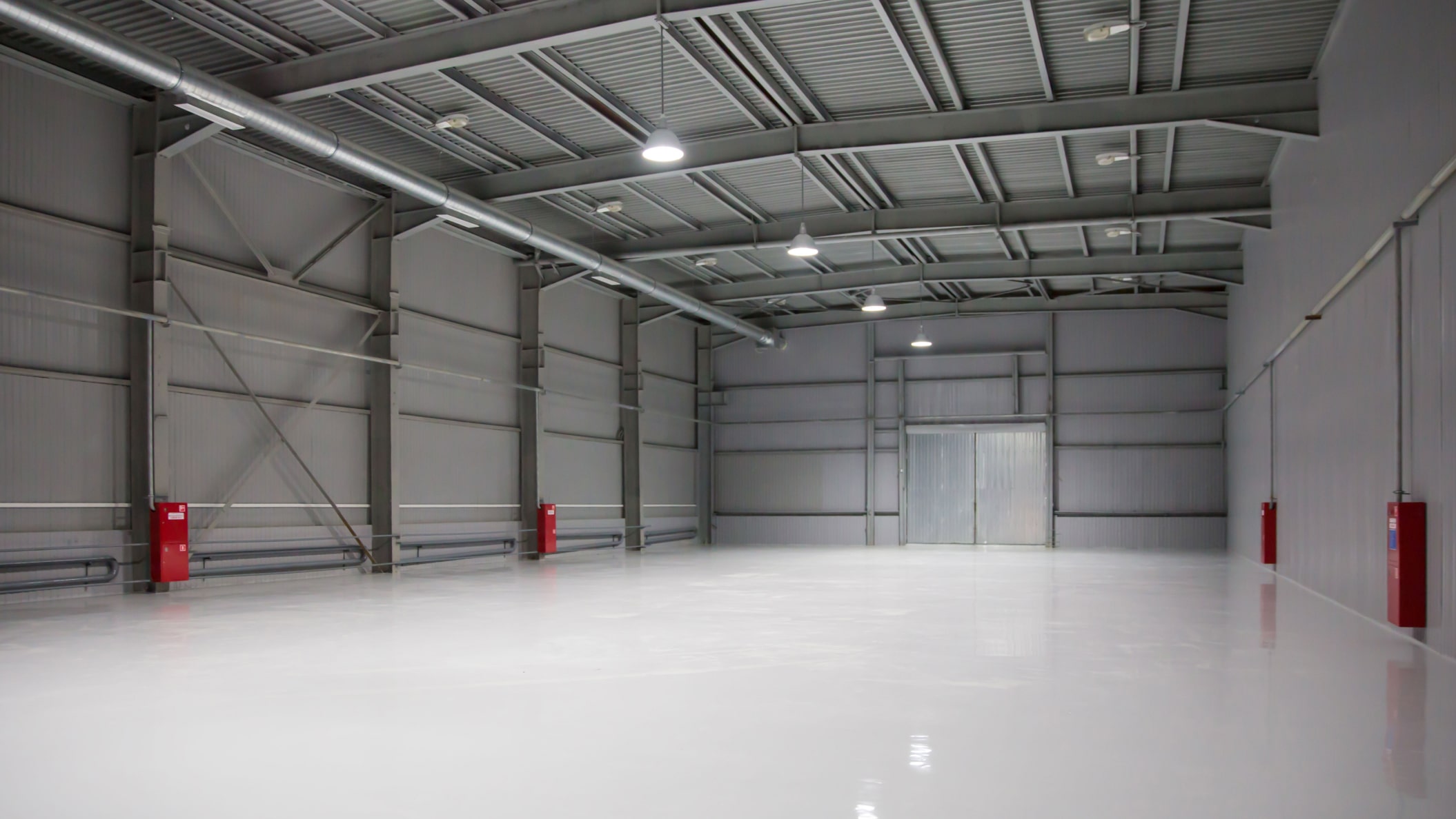 Полиуретан-цементные полы для складов